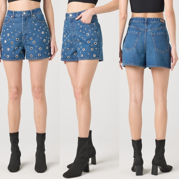 BlankNYC The Reeve High-Rise Ribcage Shorts In Silver Dreams - Picture 3 of 9